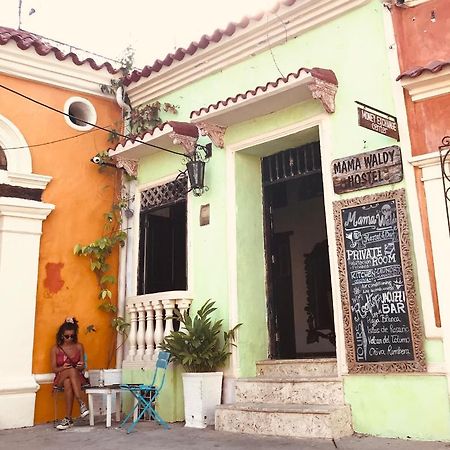 Casa Mama Waldy Hostel Cartagena エクステリア 写真