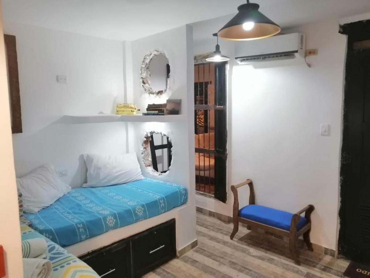 Casa Mama Waldy Hostel Cartagena エクステリア 写真