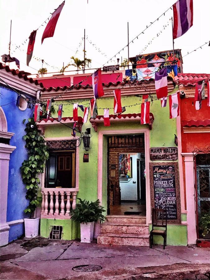 Casa Mama Waldy Hostel Cartagena エクステリア 写真