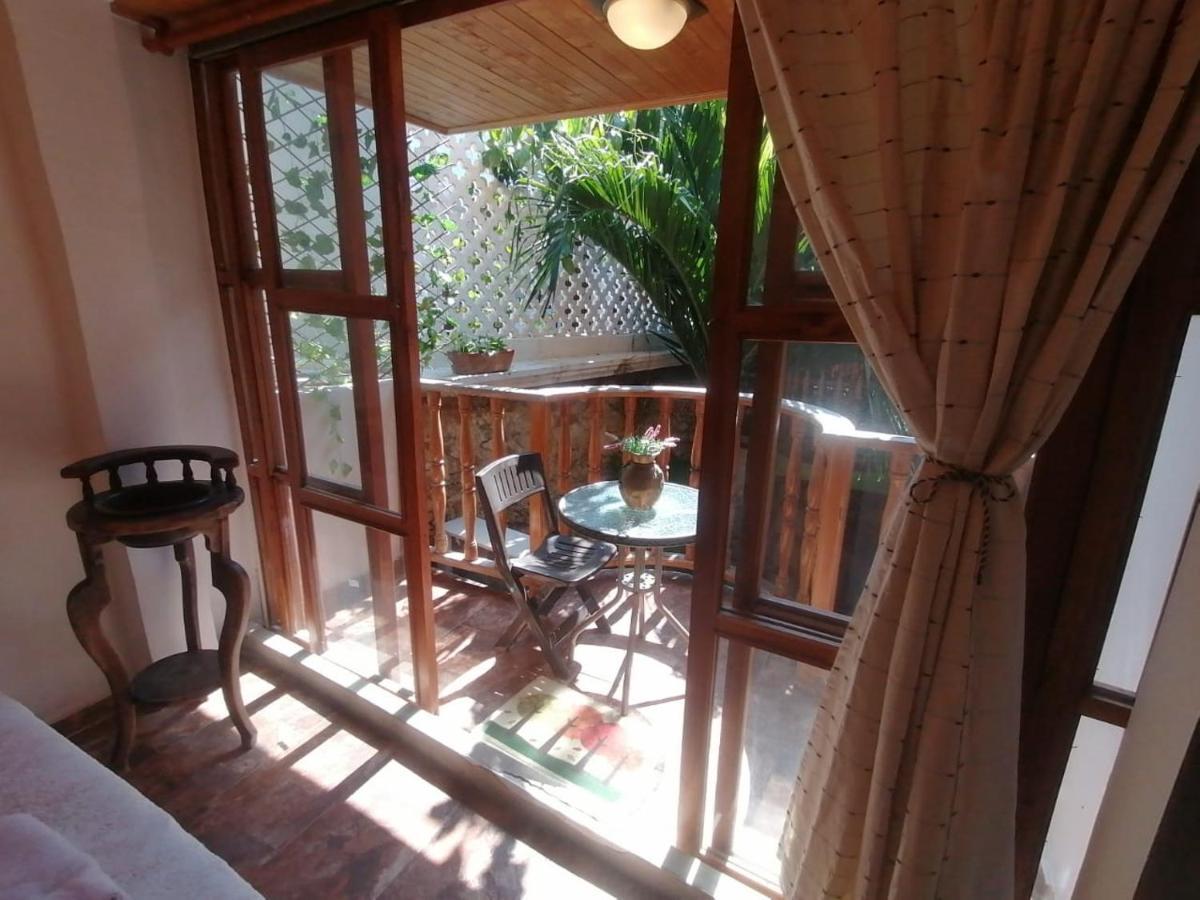 Casa Mama Waldy Hostel Cartagena エクステリア 写真
