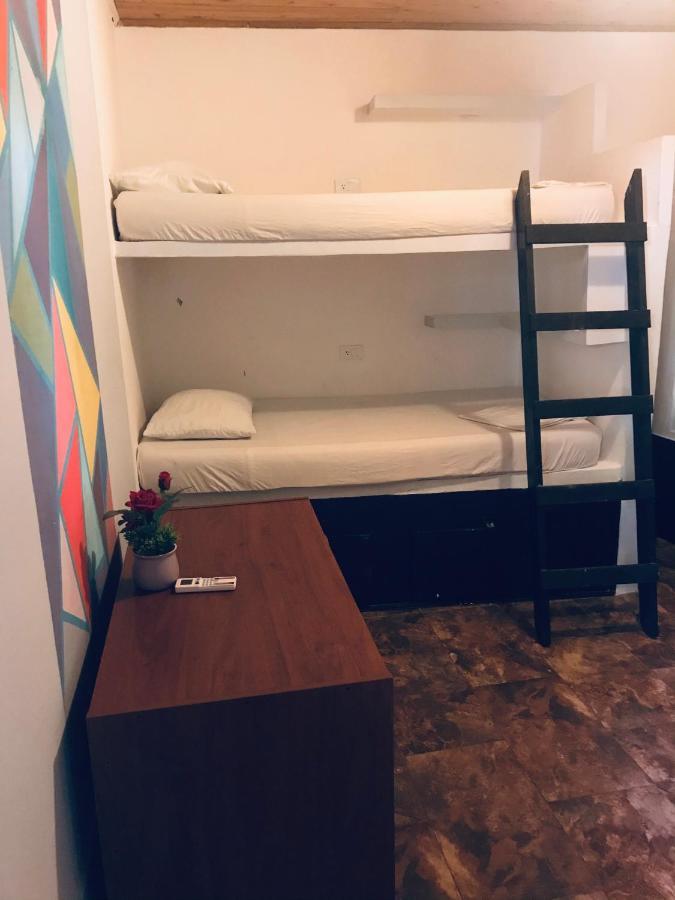 Casa Mama Waldy Hostel Cartagena エクステリア 写真